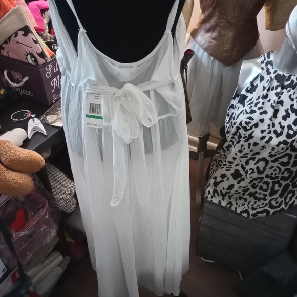 Flora Vintage Nightgown Very Sheer - Picture 11 of 16